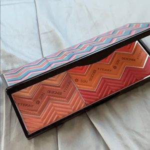 by terry Makeup - BY TERRY
Sun Designer Palette by terry Makeup - BY TERRY
Sun Designer Palette
